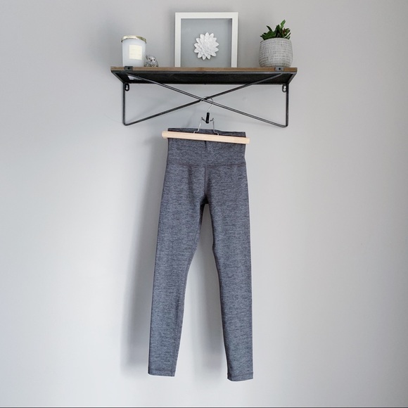 Aritzia The Constant Grey Leggings - Picture 1 of 4